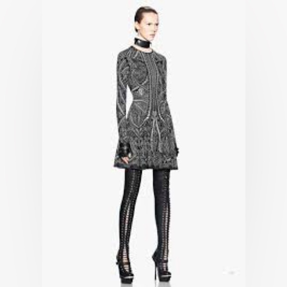 Alexander McQueen sweater fit and flare dress - Picture 2 of 10